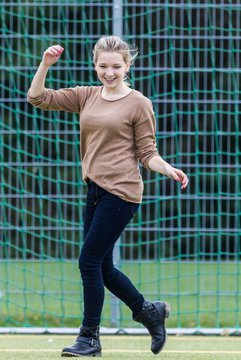 Bild 361 - C-Juniorinnen Kaltenkirchener TS - TuS Tensfeld : Ergebnis: 7:0